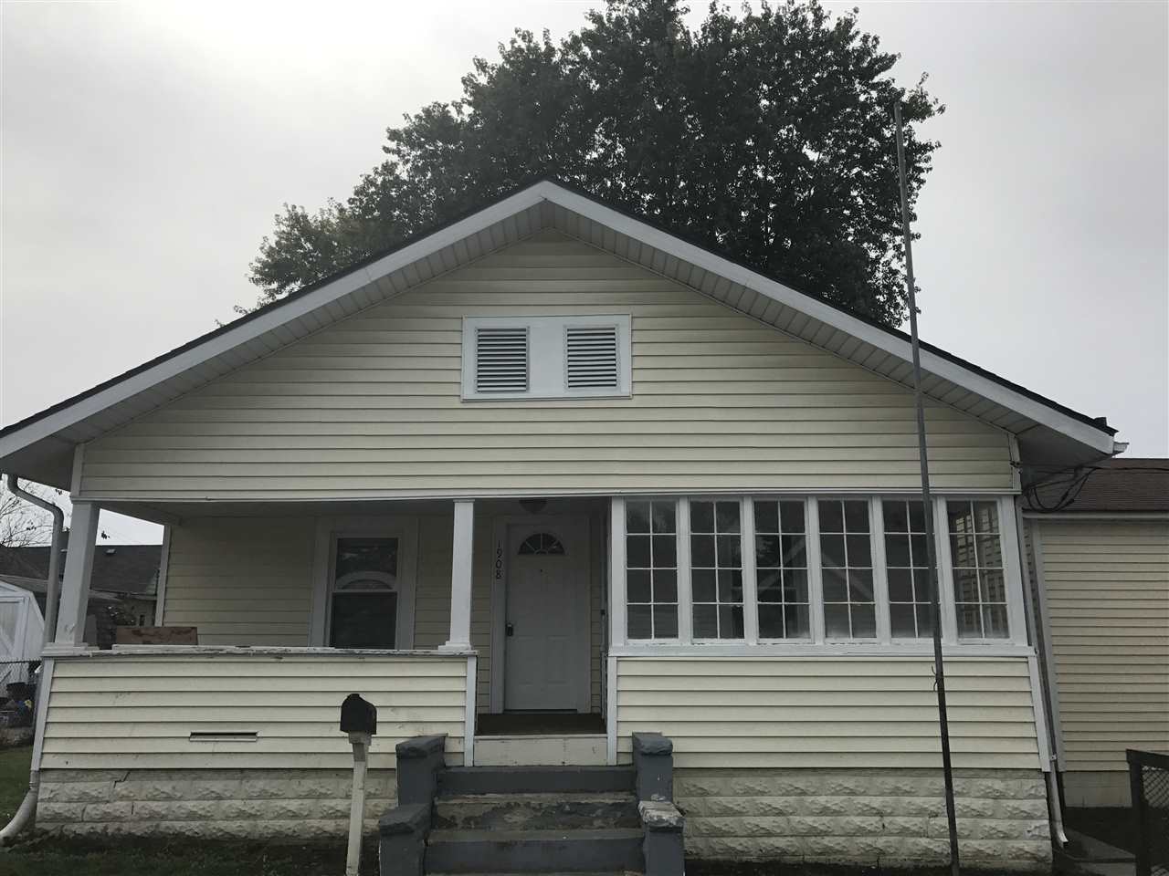 1908 7th Street Bedford, IN 47421 - Photo 1 of 14 Gallery Image 1
