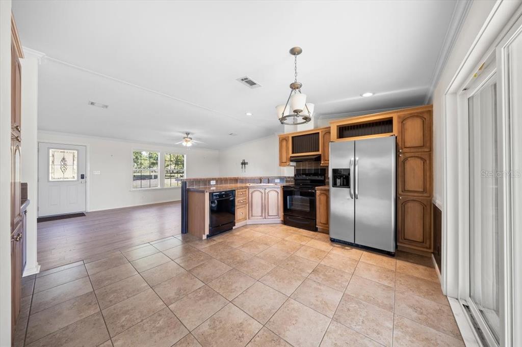 17355 Southeast 260th Avenue Road Umatilla, FL 32784 - Photo 16 of 69