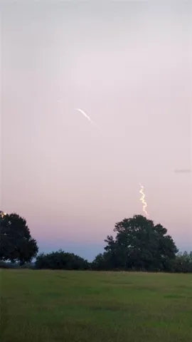 $679,900 | 17355 Southeast 260th Avenue Road, Umatilla, FL 32784