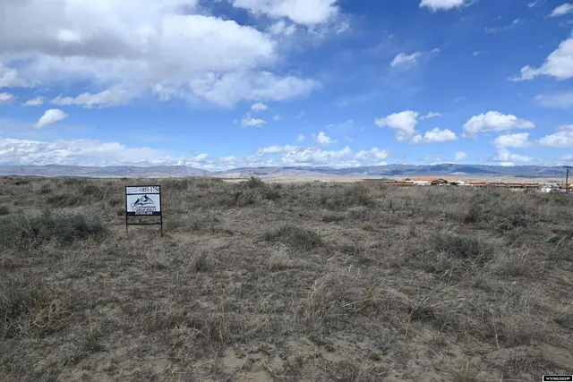 $65,000 | 0 West 7 Street, Shoshoni, WY 82649