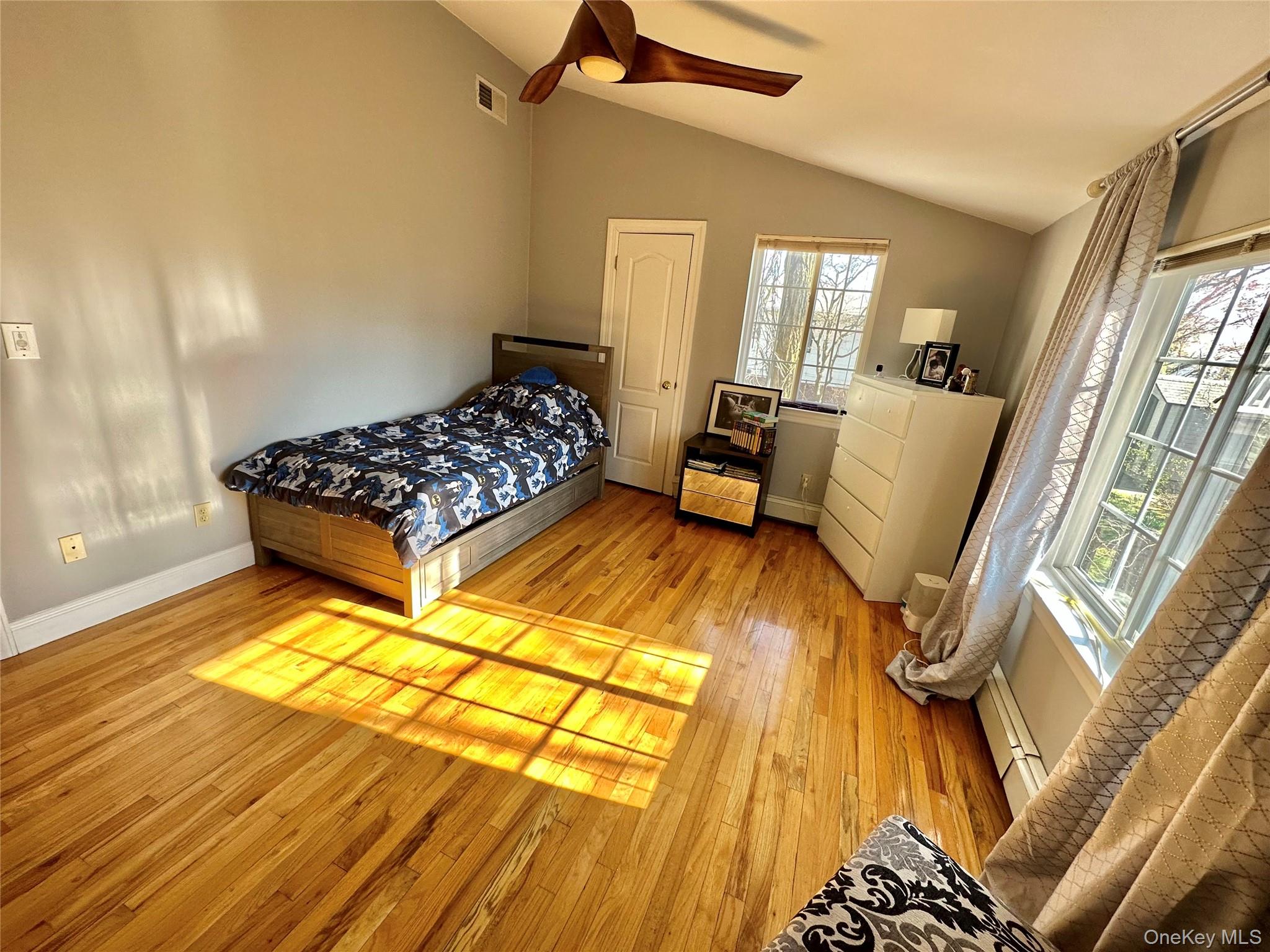 37 Hickory Road, Unit A Port Washington, NY 11050 - Photo 11 of 12