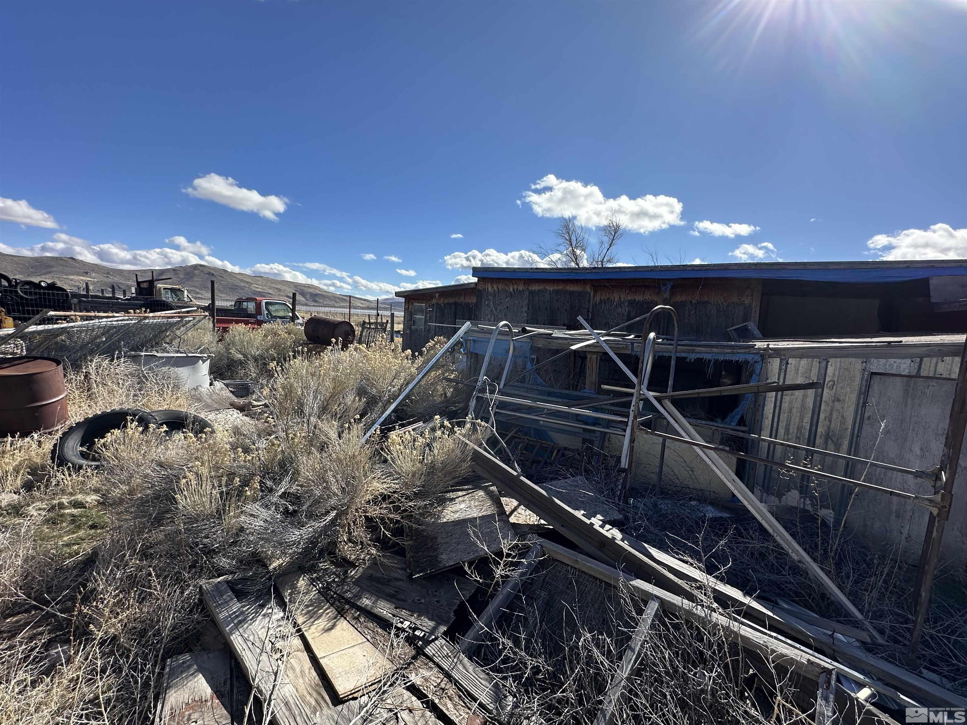 17605 West Aspen Circle Reno, NV 89508 - Photo 9 of 19 a view of a balcony
