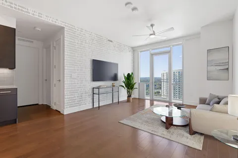 $575,000 | 222 West Avenue, Unit 1412, Austin, TX 78701