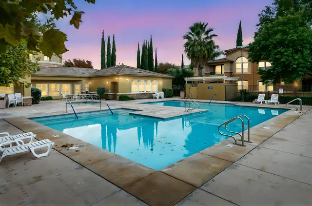 $295,000 | 1900 Danbrook Drive, Unit 1222, Sacramento, CA 95835