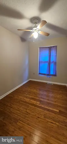 $1,700 | 225 Nottoway Drive, Stephens City, VA 22655