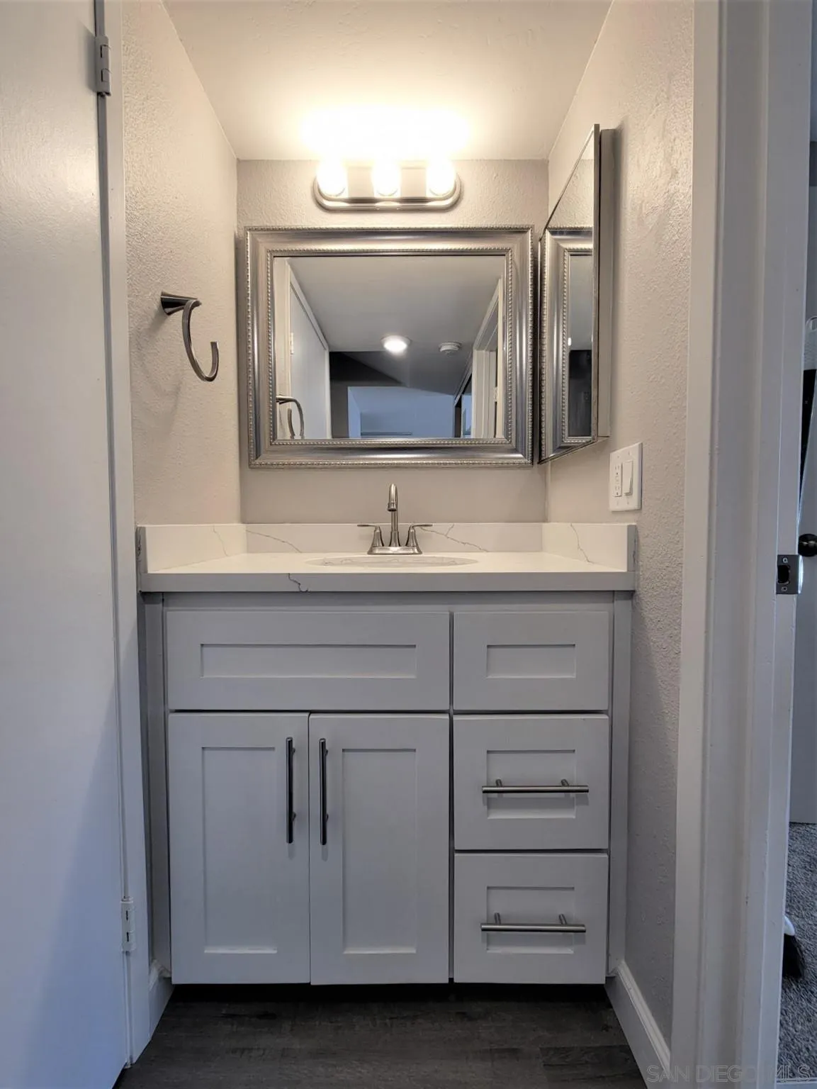 6111 Rancho Mission Road, Unit 312 San Diego, CA 92108 - Photo 7 of 19 Gallery Image 7