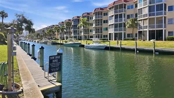 a view of outdoor space with city view