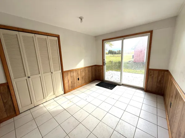 $289,900 | 6961 Shoreline Drive, Delton, MI 49046