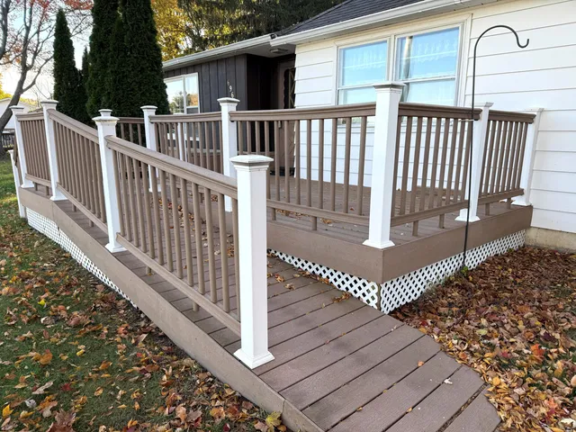 $289,900 | 6961 Shoreline Drive, Delton, MI 49046