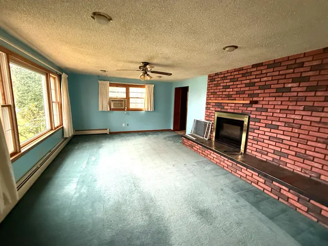 $289,900 | 6961 Shoreline Drive, Delton, MI 49046