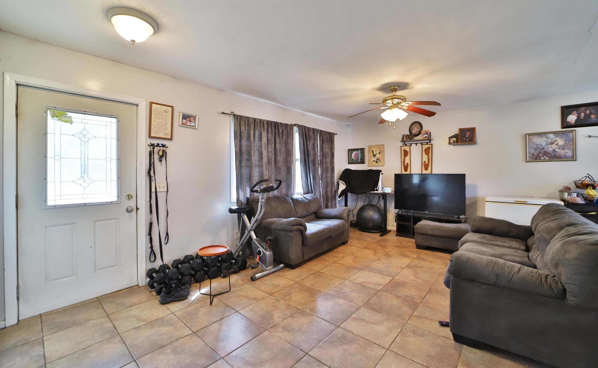 2723 Division Street Brainerd, MN 56401 - Photo 9 of 24