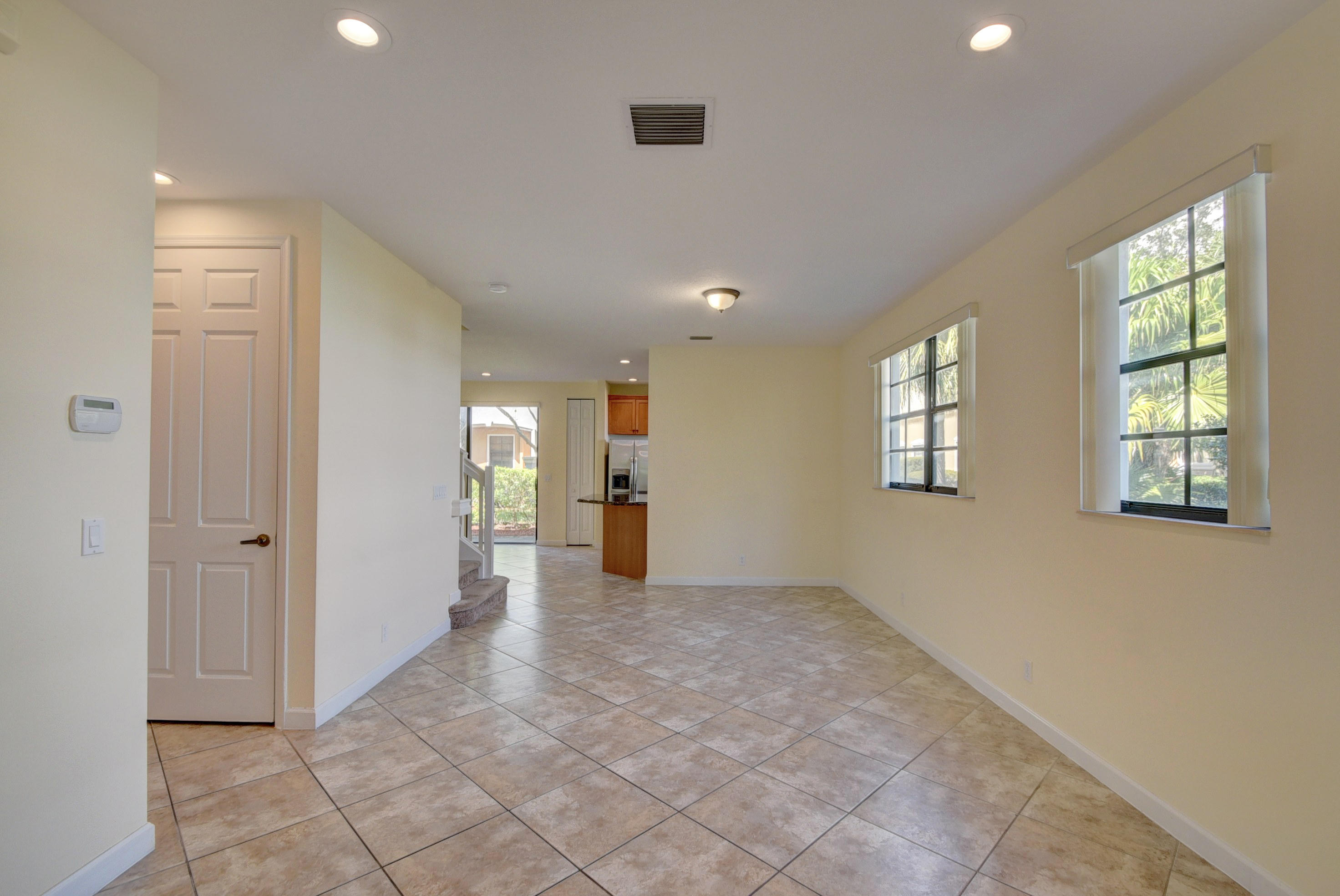 132 Astor Circle Delray Beach, FL 33484 - Photo 5 of 39 07_dsc_6400_1_2_3_4