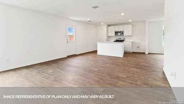 $289,990 | 1038 Gladys Run, Seguin, TX 78155