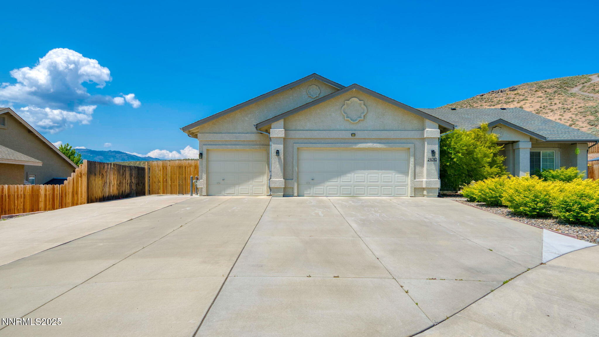 21010 9 Mile Court Reno, NV 89508 - Photo 6 of 51 6-DSC00882-Edit