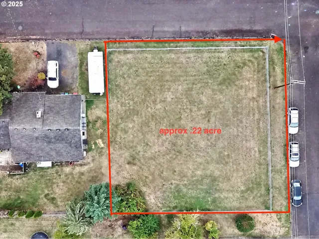 $275,000 | 724 Southwest Edmunston Street, McMinnville, OR 97128