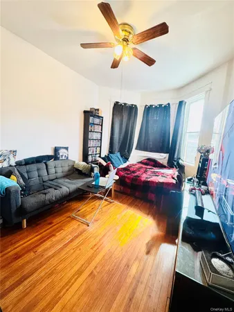 $1,250,000 | 94-32 86th Road | Woodhaven