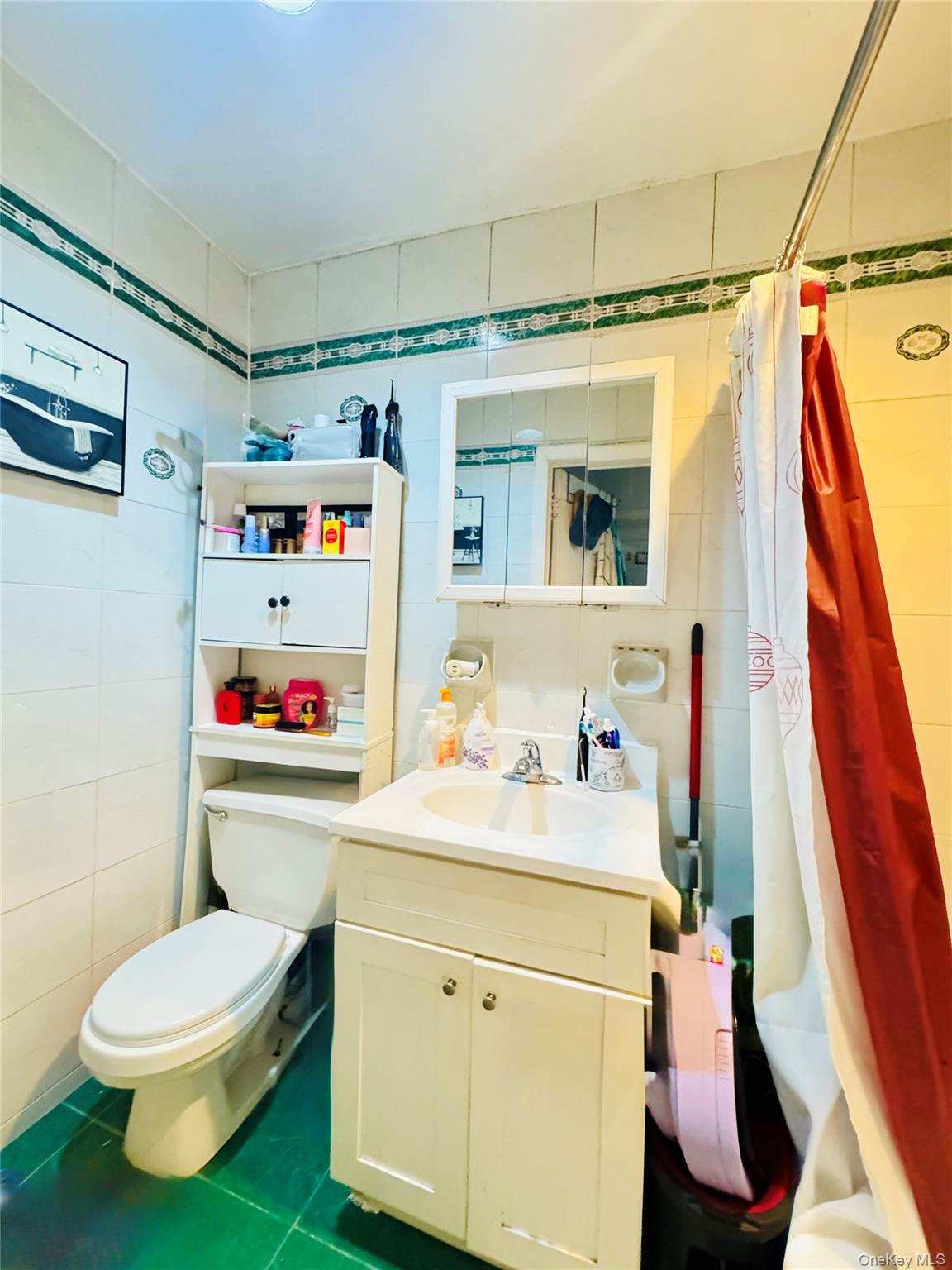 94-32 86th Road Queens, NY 11421 - Photo 7 of 12