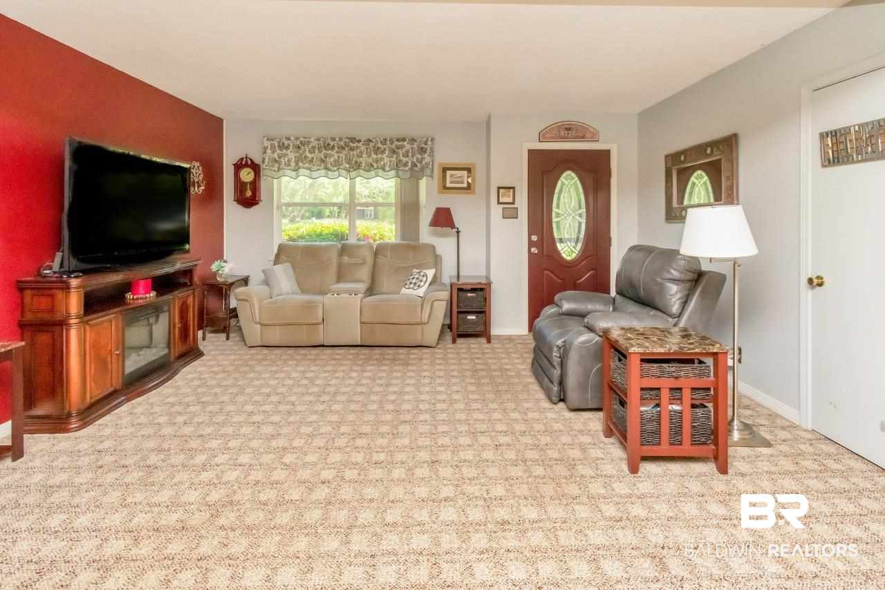 7041 Hampton Road Irvington, AL 36544 - Photo 2 of 28