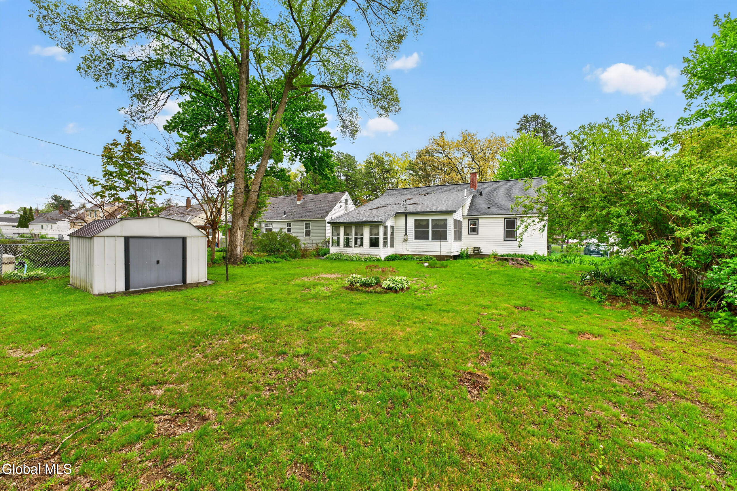 1026 Dudley Road Rotterdam, NY 12303 - Photo 33 of 38 Yard 4