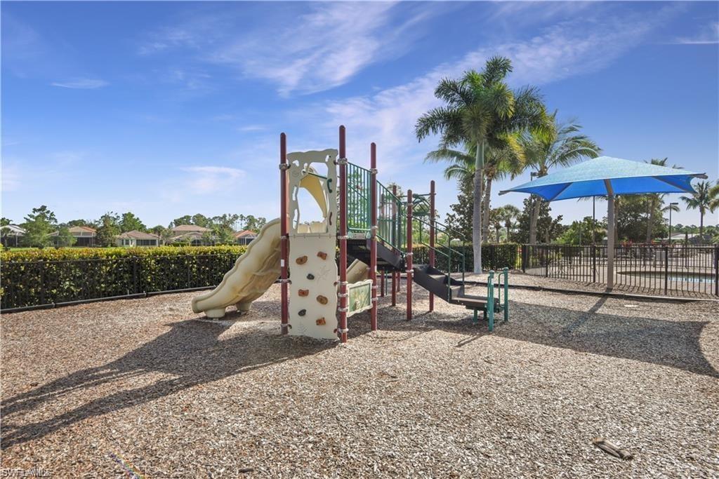 19620 Villa Rosa Loop Estero, FL 33967 - Photo 33 of 34 Gallery Image 33