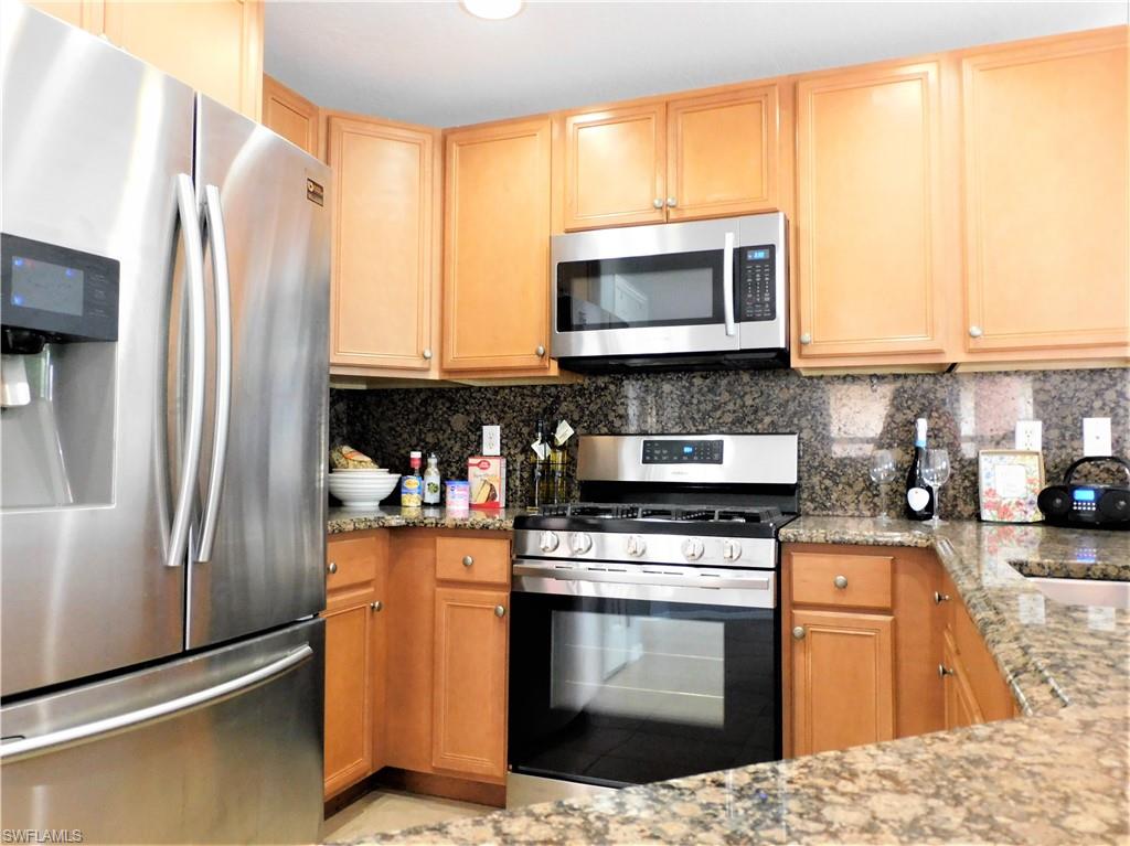 19620 Villa Rosa Loop Estero, FL 33967 - Photo 9 of 34 Gallery Image 9