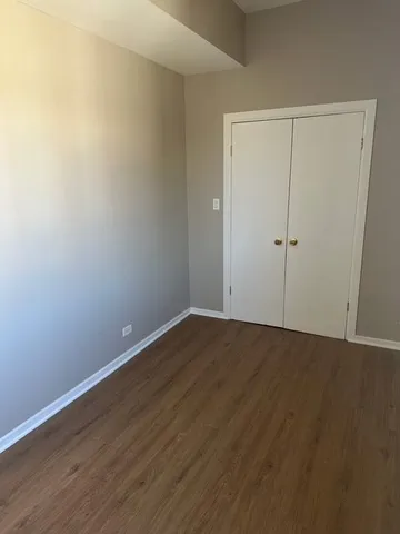 $1,500 | 2956 North Hamlin Avenue, Unit 2R, Chicago, IL 60618