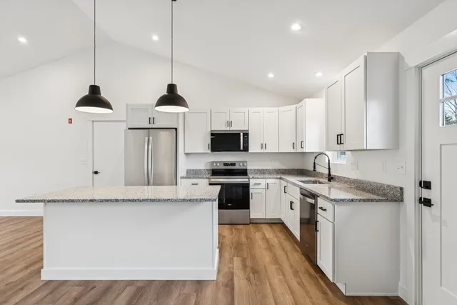 $425,000 | 20 Blackberry Hill Road, West Gardiner, ME 04345