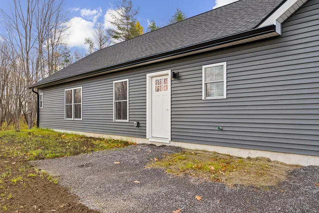 $425,000 | 20 Blackberry Hill Road, West Gardiner, ME 04345
