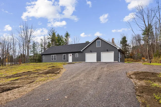 $425,000 | 20 Blackberry Hill Road, West Gardiner, ME 04345