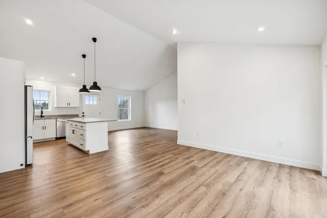 $425,000 | 20 Blackberry Hill Road, West Gardiner, ME 04345