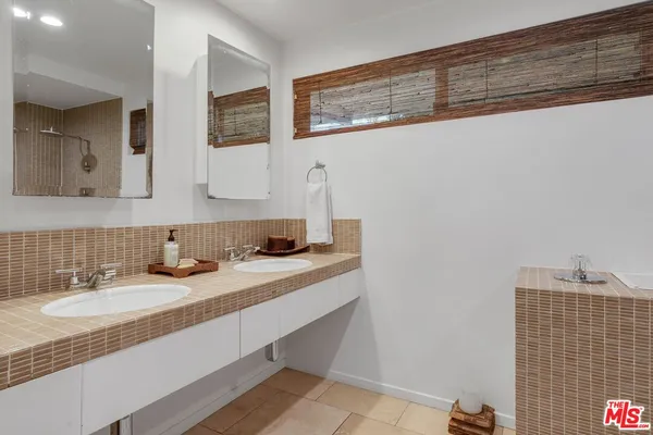 $22,500 | 10123 Angelo View Drive, Beverly Hills, CA 90210
