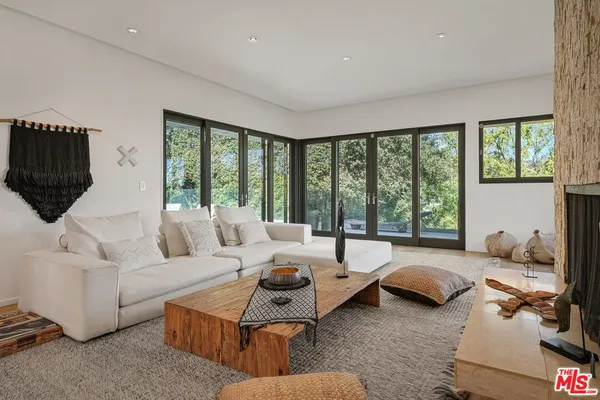 $22,500 | 10123 Angelo View Drive, Beverly Hills, CA 90210