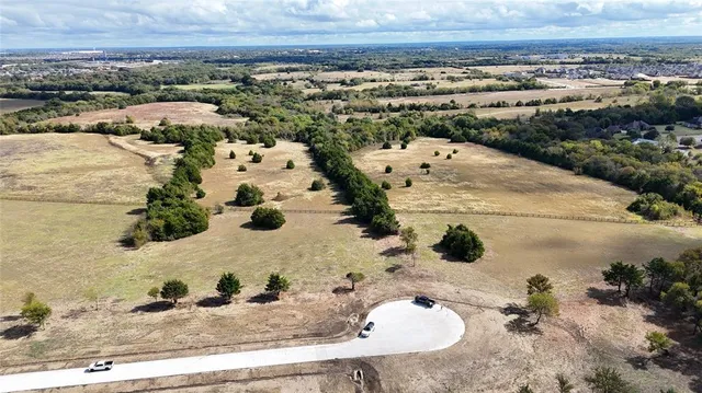 $220,000 | 0 Latigo Court, Oak Leaf, TX 75154