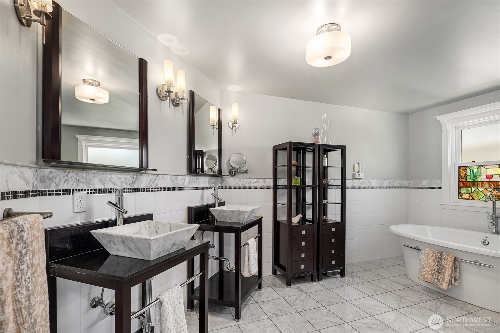 1423 37th Avenue Seattle, WA 98122 - Photo 19 of 40