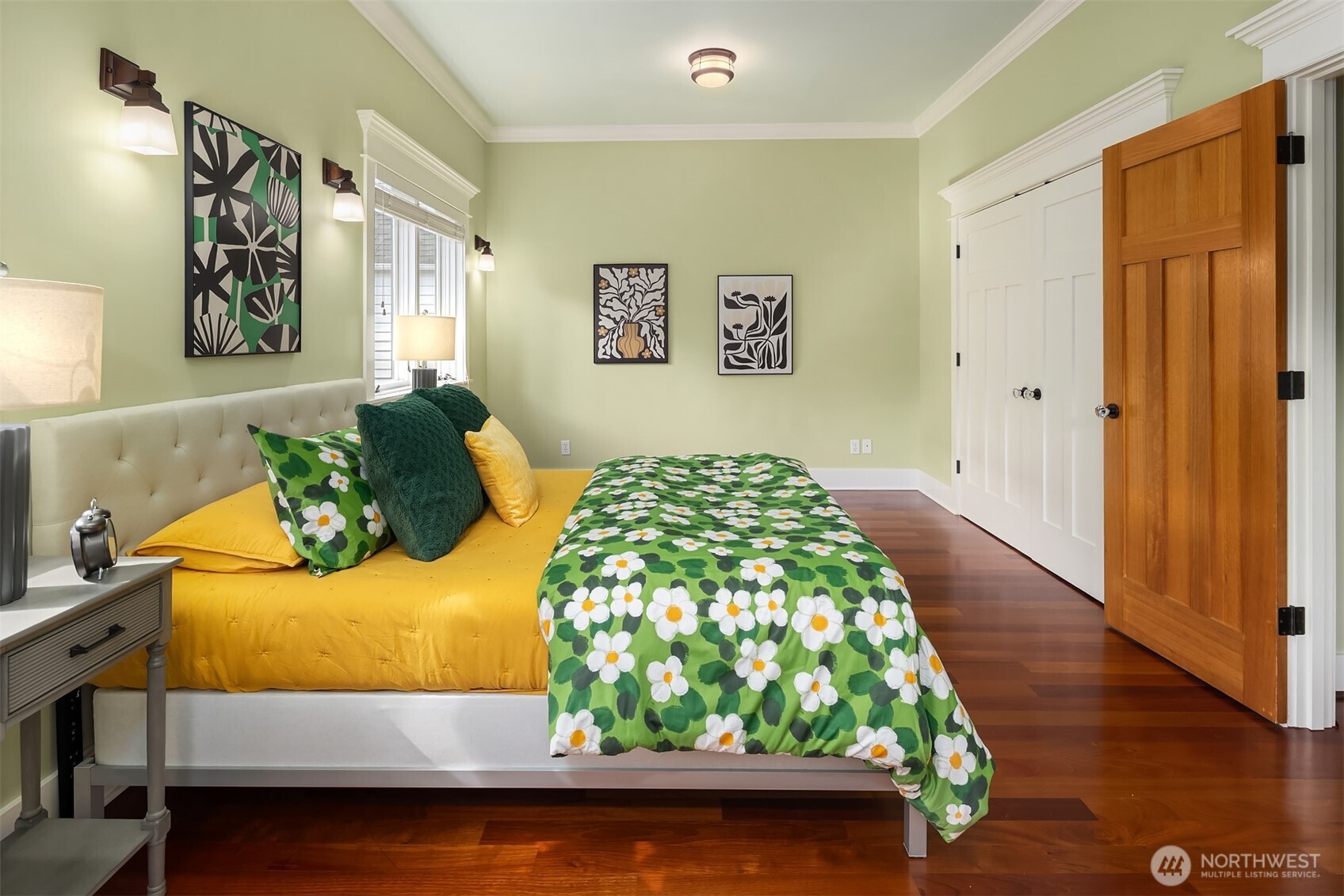 1423 37th Avenue Seattle, WA 98122 - Photo 28 of 40