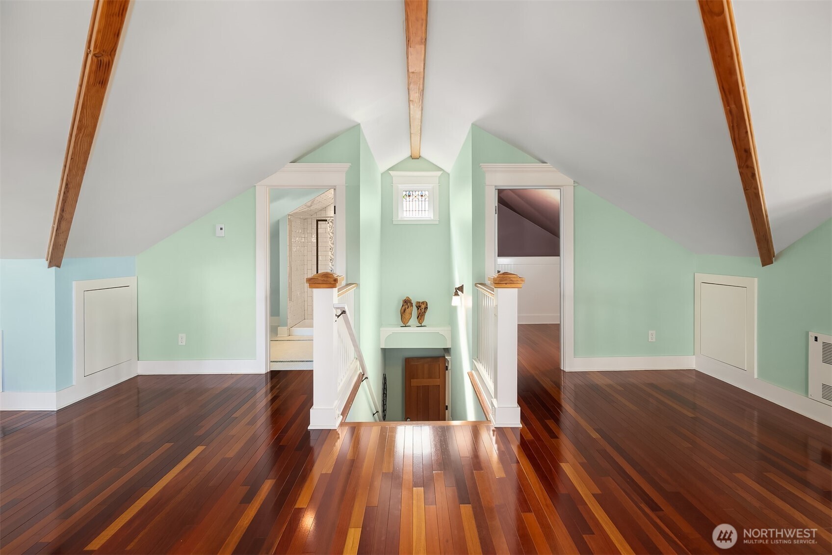 1423 37th Avenue Seattle, WA 98122 - Photo 29 of 40