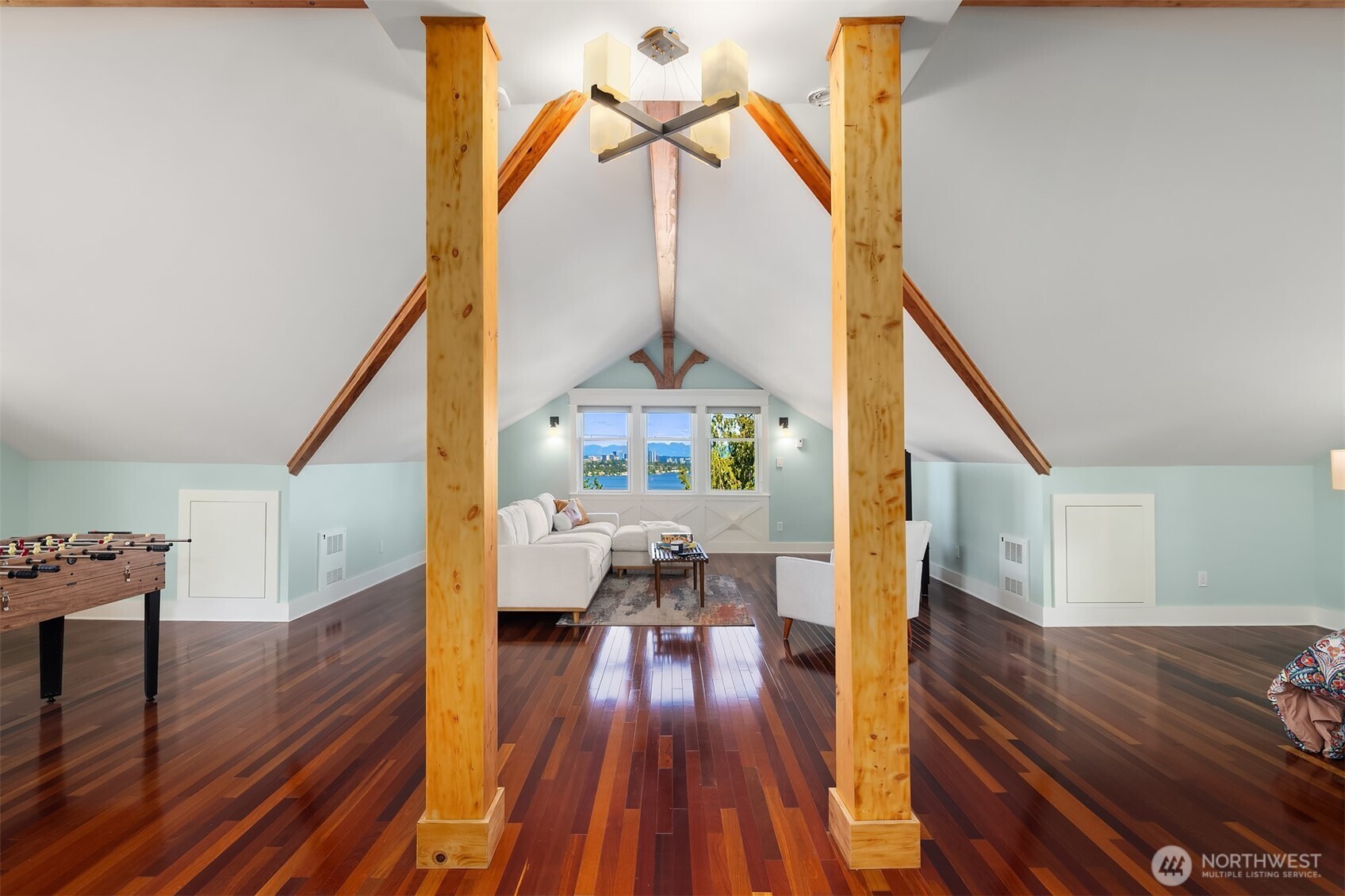 1423 37th Avenue Seattle, WA 98122 - Photo 30 of 40