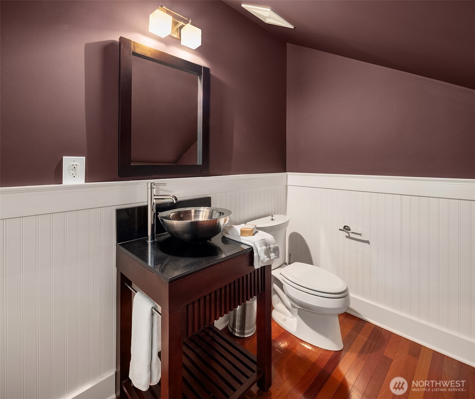 1423 37th Avenue Seattle, WA 98122 - Photo 34 of 40