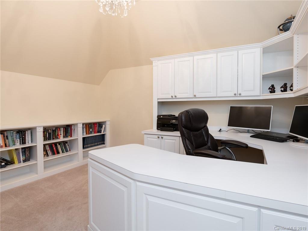 18424 Nantz Road Cornelius, NC 28031 - Photo 27 of 47 a view of kitchen with appliances and cabinets