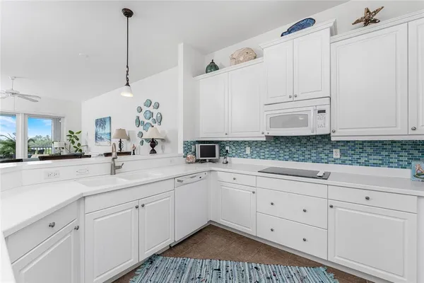 $599,000 | 11100 Hacienda Del Mar Boulevard, Unit G202, Placida, FL 33946