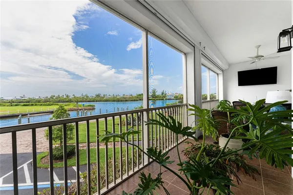 $599,000 | 11100 Hacienda Del Mar Boulevard, Unit G202, Placida, FL 33946