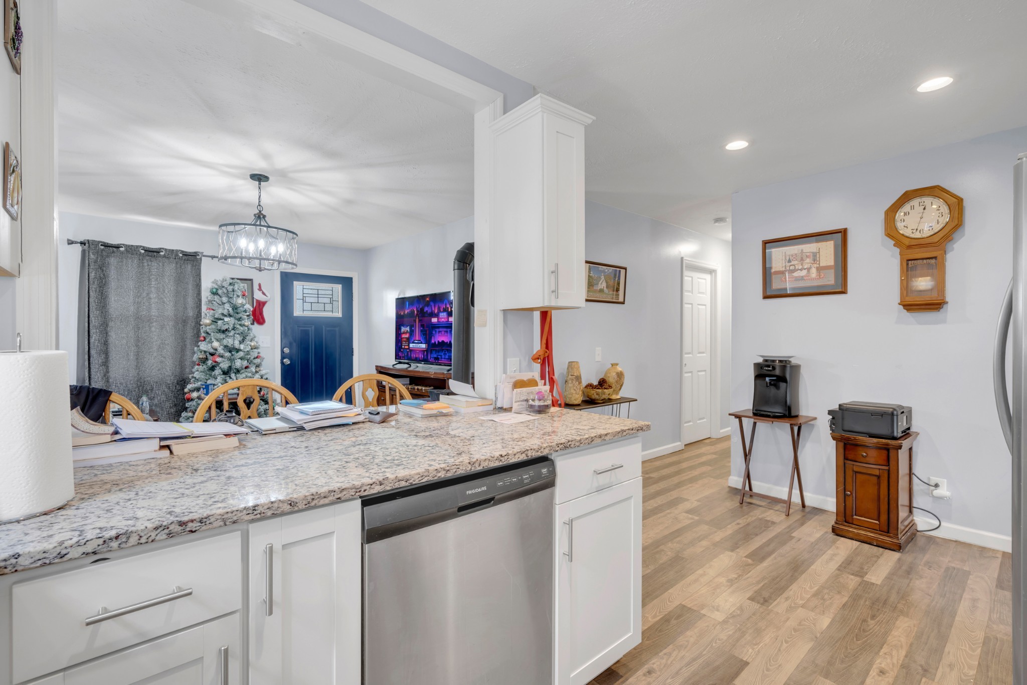 2946 Forks Of The River Road Waverly, TN 37185 - Photo 5 of 36