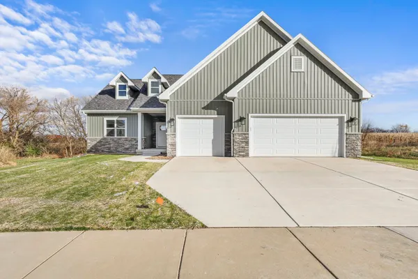 $549,900 | 56 Blarney Stone, Unit 56, Brodhead, WI 53520