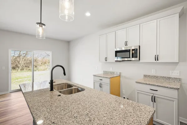 $549,900 | 56 Blarney Stone, Unit 56, Brodhead, WI 53520