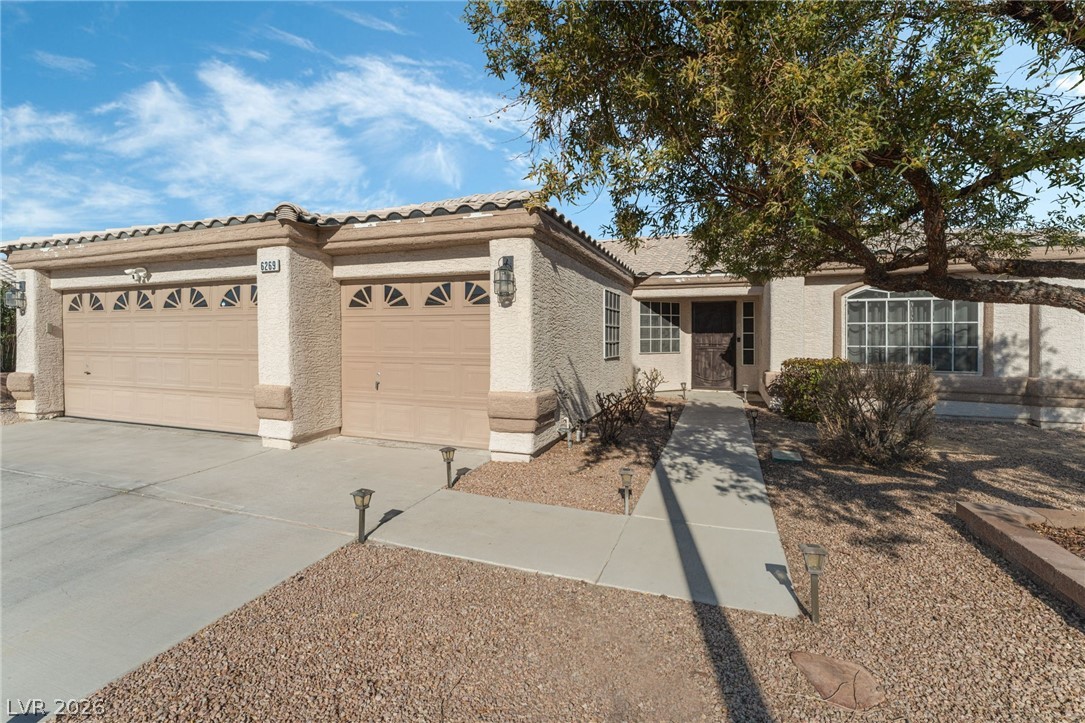 6269 Desert Haven Road Las Vegas, NV 89130 - Photo 5 of 43