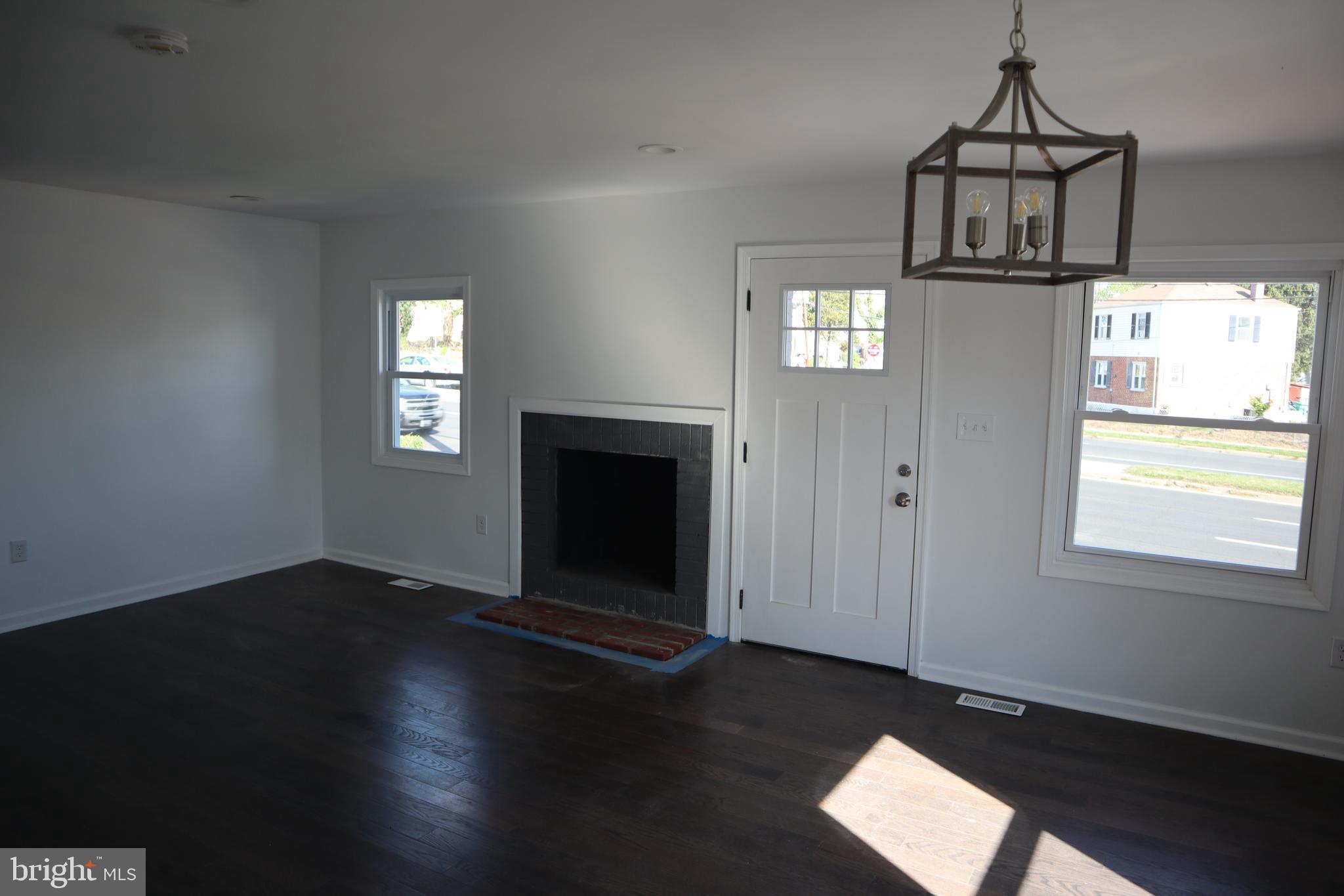6601 Riggs Road Hyattsville, MD 20782 - Photo 4 of 12