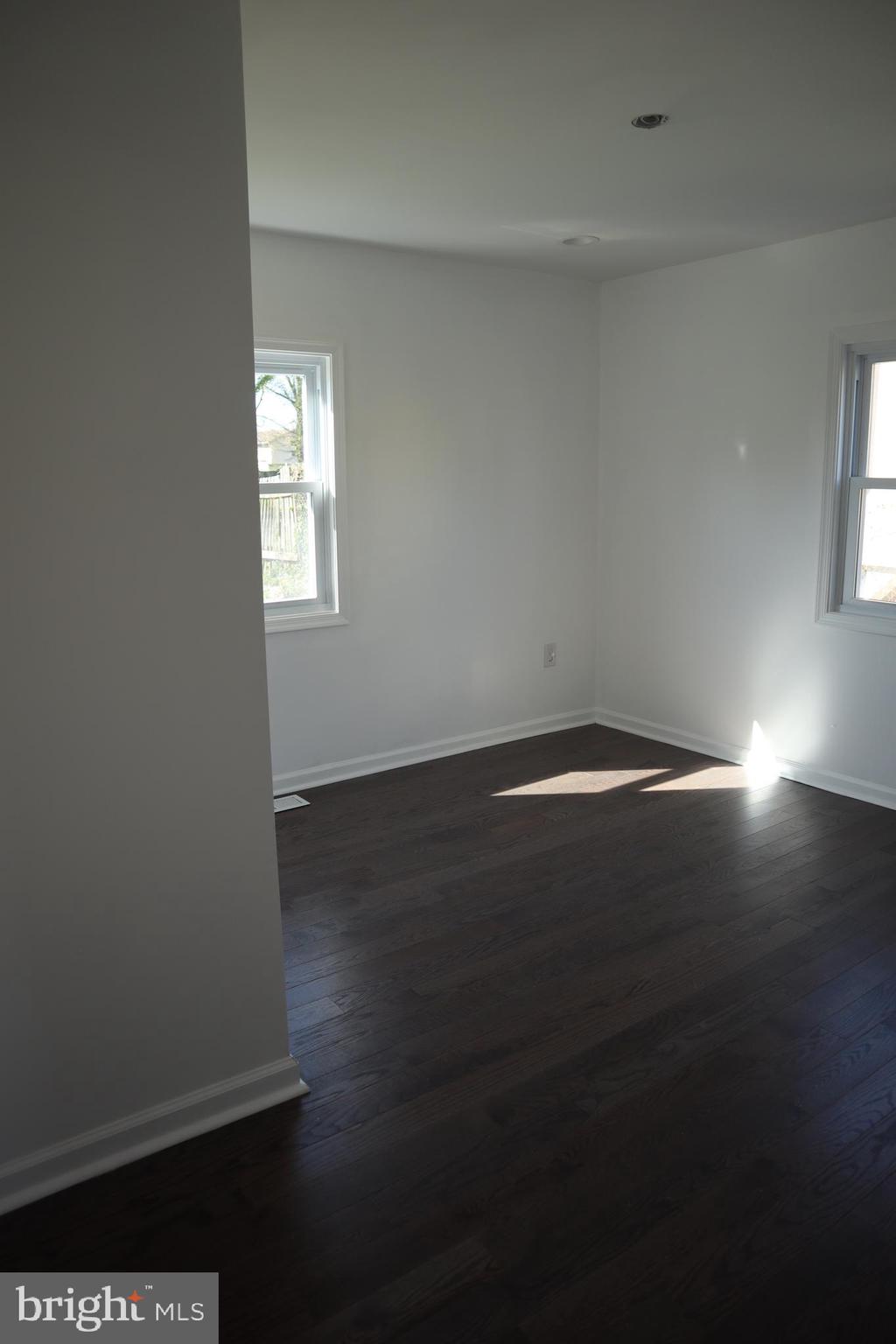 6601 Riggs Road Hyattsville, MD 20782 - Photo 7 of 12