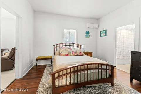 $989,999 | 1365 Pineapple Avenue, Melbourne, FL 32935