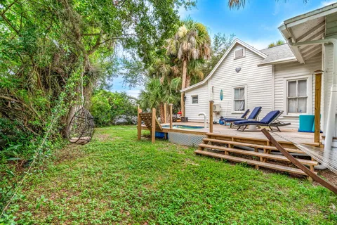 $989,999 | 1365 Pineapple Avenue, Melbourne, FL 32935