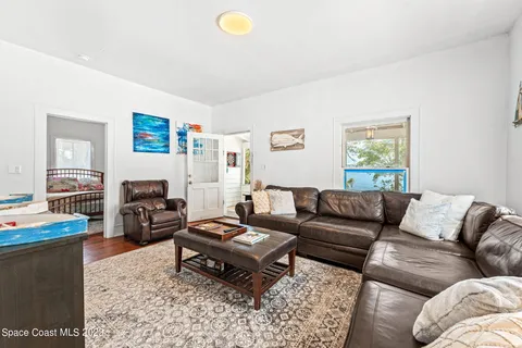 $989,999 | 1365 Pineapple Avenue, Melbourne, FL 32935